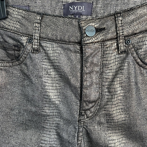 Women’s NYDJ Copper Coated Snake Marilyn Straight Jeans size 6 - Picture 10 of 14